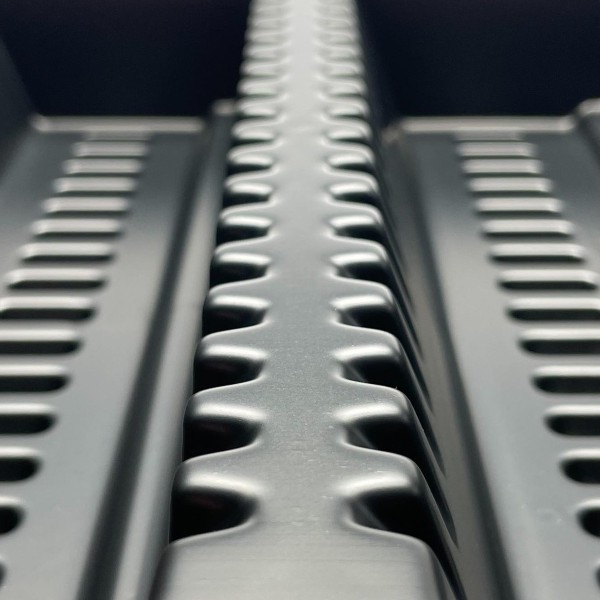 Transportni pladnji, zaščitni pladenj.